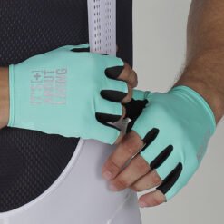 GUANTES MORE LIFE MENTA NEON GM16